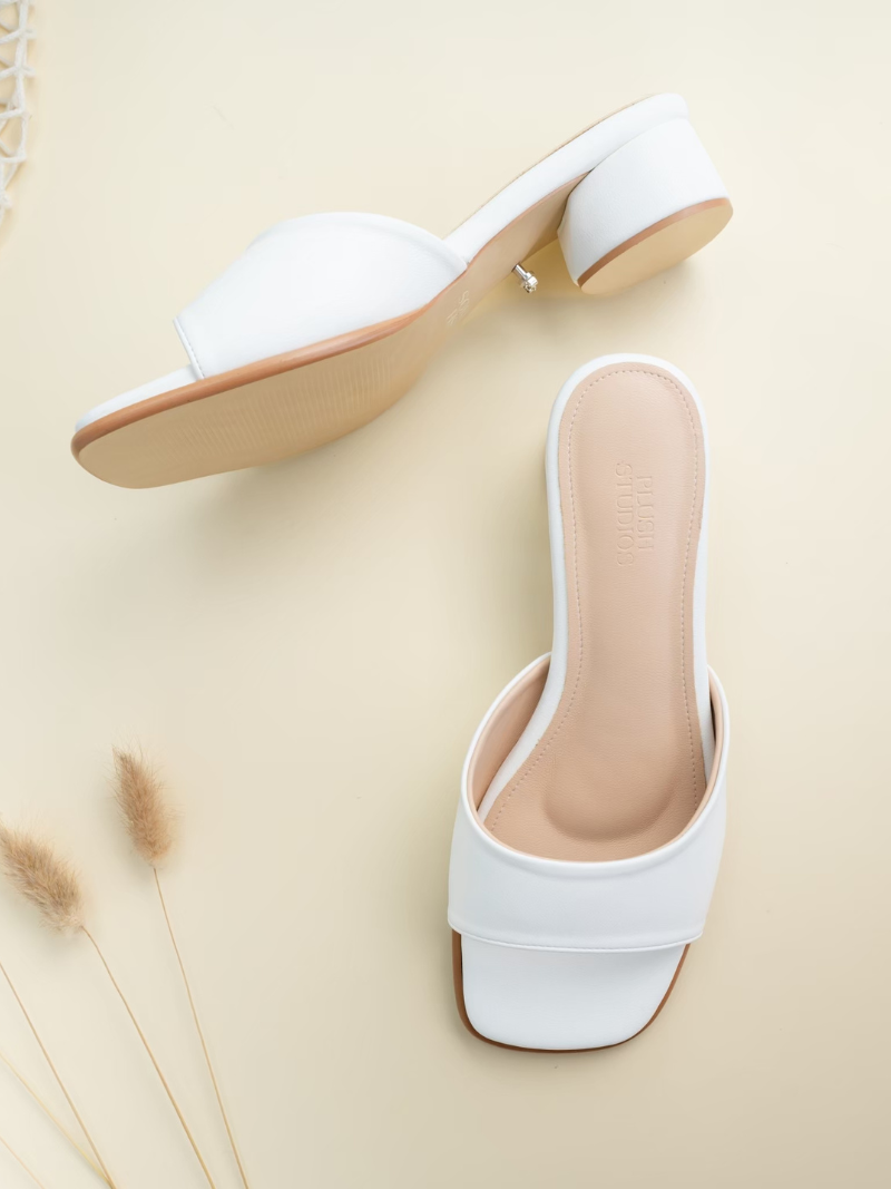 CHLOE SANDAL/SLIDES (White)