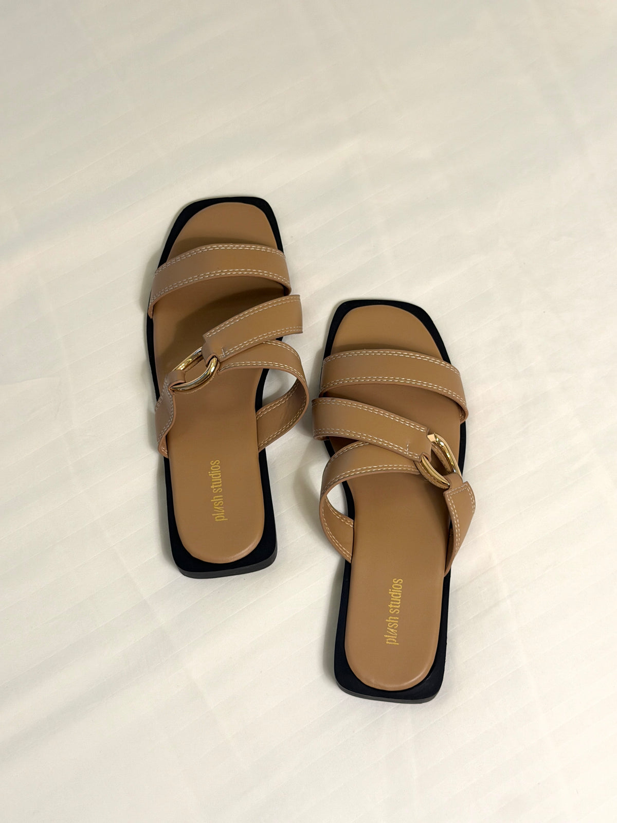 Madison Sandals (Tan)