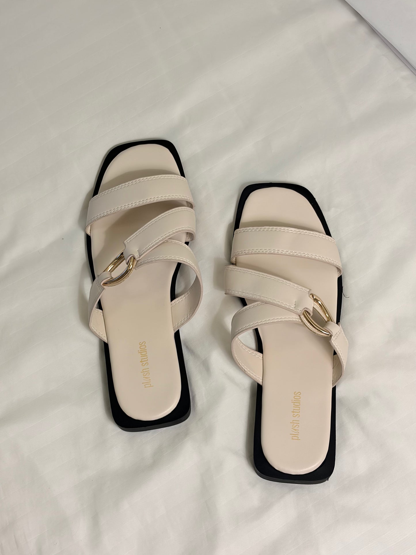 Madison Sandals (Cream)