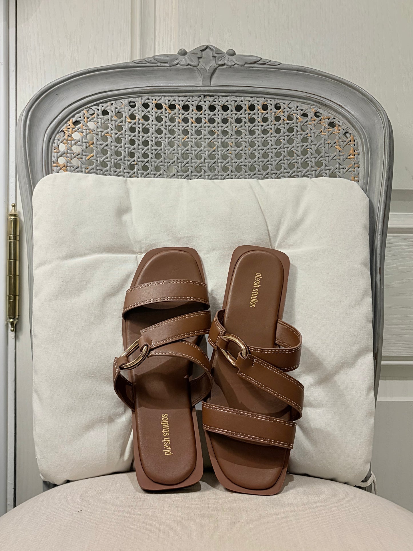 Madison Sandals (Chocolate)